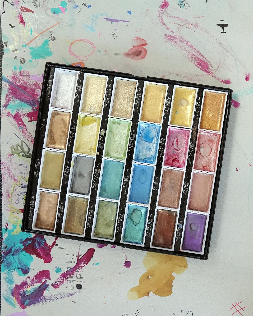 kuretake gansai tambi waterverfset - 24 kleuren - metallic